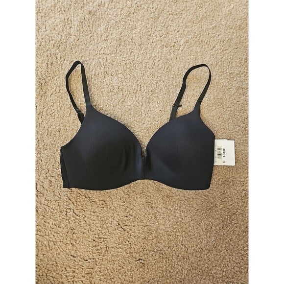 Calvin Klein Form Lightly Lined Demi Bra Wirefree Full Coverage Black 32C NEW - Picture 1 of 4